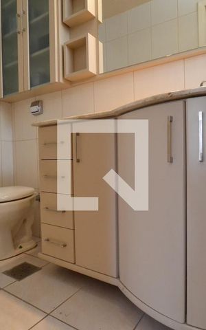 Apartamento para alugar com 100m², 3 quartos e 1 vagaBanheiro da Suíte