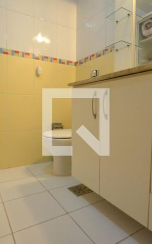 Apartamento para alugar com 100m², 3 quartos e 1 vagaBanheiro