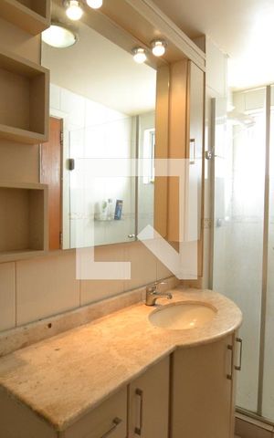 Apartamento para alugar com 100m², 3 quartos e 1 vagaBanheiro da Suíte