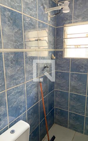 Casa à venda com 250m², 2 quartos e 3 vagas Casa à venda com 250m², 2 quartos e 3 vagasBanheiro da Suíte 1