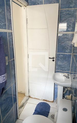 Casa à venda com 250m², 2 quartos e 3 vagas Casa à venda com 250m², 2 quartos e 3 vagasBanheiro da Suíte 1