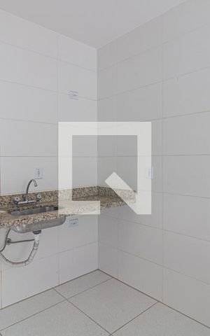 Casa para alugar com 33m², 1 quarto e sem vaga Casa para alugar com 33m², 1 quarto e sem vagaSala e Cozinha