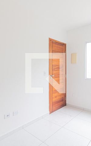 Casa para alugar com 33m², 1 quarto e sem vaga Casa para alugar com 33m², 1 quarto e sem vagaSala e Cozinha