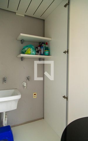 Apartamento para alugar com 50m², 2 quartos e 1 vagaÁrea de Serviço