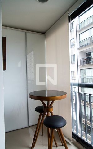 Apartamento para alugar com 50m², 2 quartos e 1 vagaVaranda