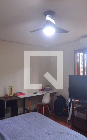 Casa à venda com 256m², 5 quartos e 3 vagasQuarto 1