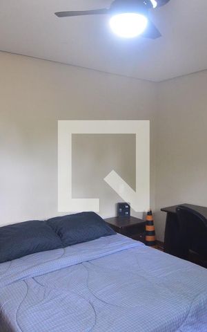 Casa à venda com 256m², 5 quartos e 3 vagasQuarto 1
