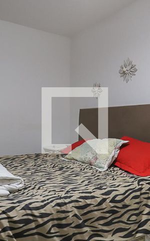 Casa de condomínio à venda com 140m², 4 quartos e 3 vagas Casa de condomínio à venda com 140m², 4 quartos e 3 vagasSuíte 2