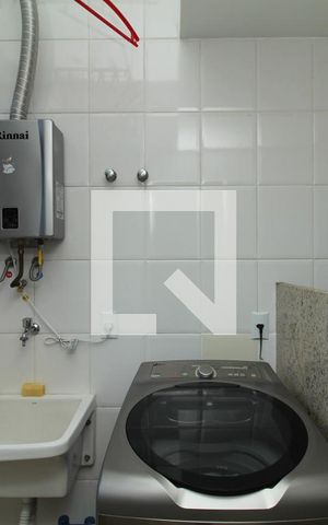 Apartamento à venda com 75m², 2 quartos e 2 vagasÁrea de Serviço