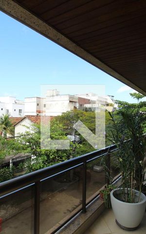 Apartamento à venda com 75m², 2 quartos e 2 vagasVaranda