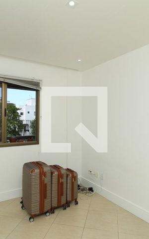Apartamento à venda com 75m², 2 quartos e 2 vagasQuarto