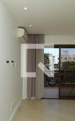 Apartamento à venda com 75m², 2 quartos e 2 vagasSuíte