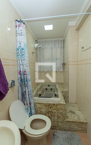 Studio para alugar com 42m², 1 quarto e sem vaga Studio para alugar com 42m², 1 quarto e sem vagaBanheiro