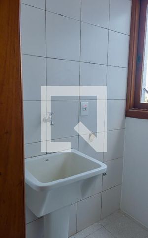 Apartamento para alugar com 63m², 2 quartos e 1 vagaÁrea de Serviço