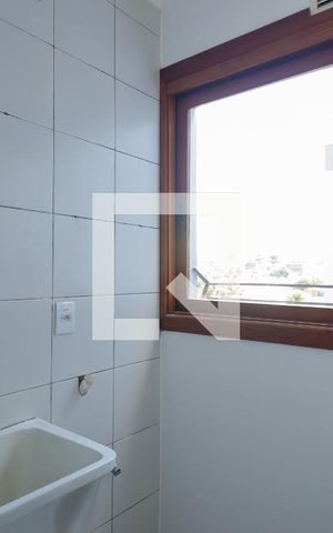 Apartamento para alugar com 63m², 2 quartos e 1 vagaÁrea de Serviço