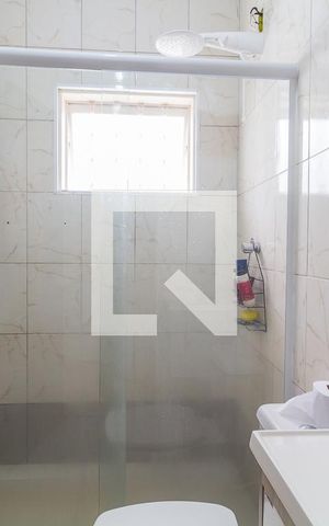 Casa para alugar com 80m², 3 quartos e 4 vagasBanheiro da Suíte