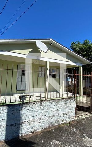 Casa à venda com 110m², 2 quartos e 2 vagasFachada