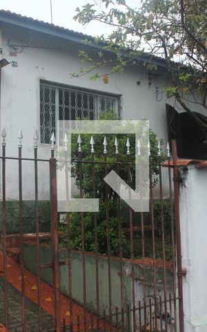 Casa à venda com 100m², 3 quartos e 2 vagasFachada