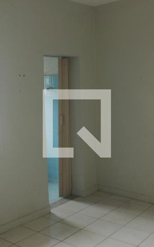 Casa à venda com 100m², 3 quartos e 2 vagasQuarto - Casa 2