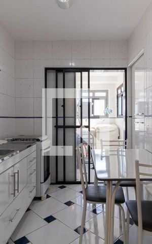Apartamento à venda com 54m², 2 quartos e 1 vaga Apartamento à venda com 54m², 2 quartos e 1 vagaCozinha