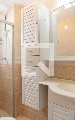 Apartamento à venda com 54m², 2 quartos e 1 vaga Apartamento à venda com 54m², 2 quartos e 1 vagaBanheiro