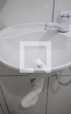 Casa para alugar com 25m², 1 quarto e sem vagaPia