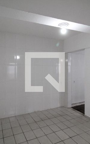 Casa para alugar com 25m², 1 quarto e sem vagaQuarto