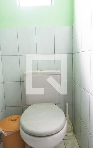 Casa à venda com 320m², 4 quartos e 2 vagasLavabo