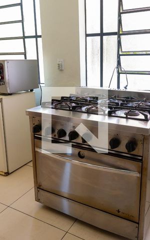 Casa à venda com 320m², 4 quartos e 2 vagasCozinha