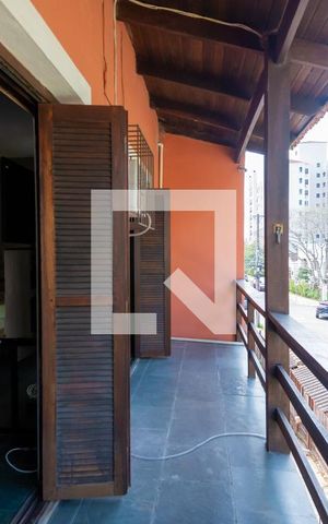Casa à venda com 320m², 4 quartos e 2 vagasVaranda do Quarto 3 - Suíte