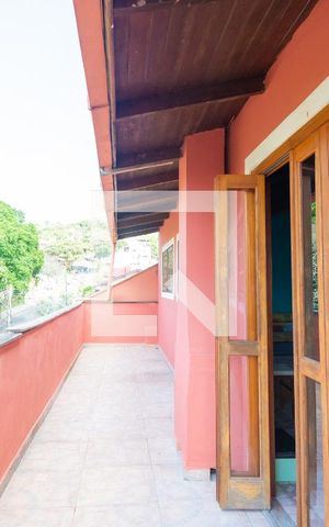 Casa à venda com 320m², 4 quartos e 2 vagasvista da Sacada