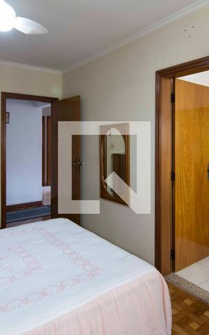 Casa à venda com 350m², 3 quartos e 4 vagasSuíte