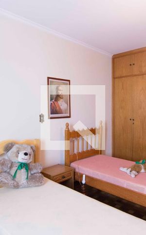 Casa à venda com 350m², 3 quartos e 4 vagasQuarto 2