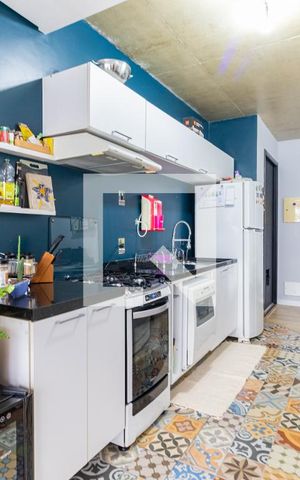 Apartamento à venda com 70m², 2 quartos e 2 vagas Apartamento à venda com 70m², 2 quartos e 2 vagasCozinha