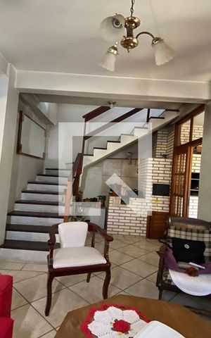 Casa à venda com 180m², 3 quartos e 3 vagasSala 2