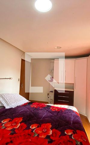 Casa à venda com 180m², 3 quartos e 3 vagasQuarto 3 - Suíte