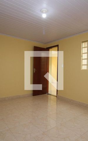 Casa para alugar com 120m², 3 quartos e 2 vagasSuíte