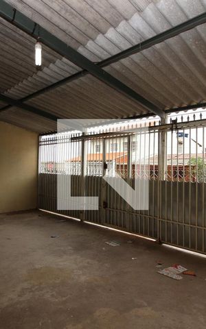 Casa para alugar com 120m², 3 quartos e 2 vagasGaragem