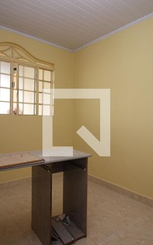 Casa para alugar com 120m², 3 quartos e 2 vagasQuarto 2