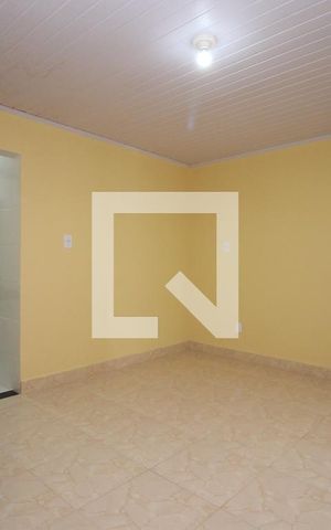 Casa para alugar com 120m², 3 quartos e 2 vagasSuíte