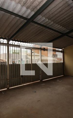 Casa para alugar com 120m², 3 quartos e 2 vagasGaragem