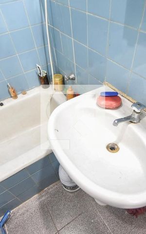 Casa à venda com 128m², 3 quartos e 2 vagasBanheiro 02