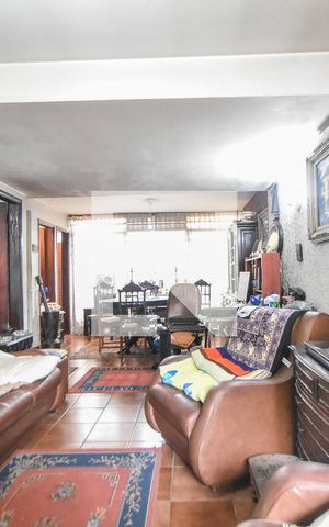 Casa à venda com 128m², 3 quartos e 2 vagasSala de Estar 