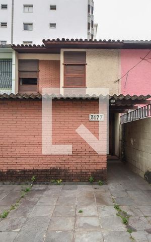 Casa à venda com 128m², 3 quartos e 2 vagasQuintal