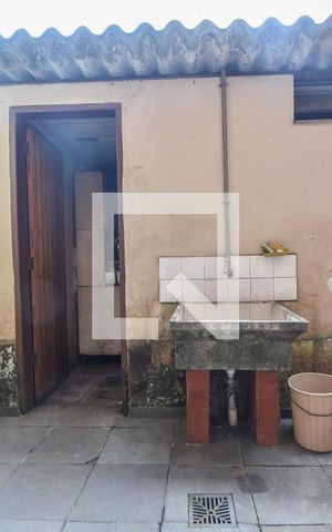 Casa à venda com 128m², 3 quartos e 2 vagasLavanderia 