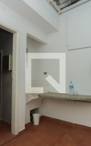 Casa para alugar com 72m², 2 quartos e 2 vagasÁrea de Serviço