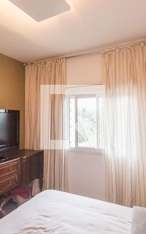 Apartamento à venda com 132m², 3 quartos e 2 vagasSuíte