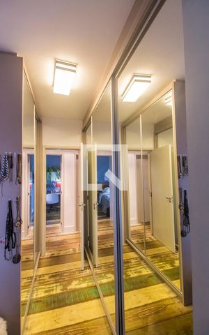 Apartamento à venda com 132m², 3 quartos e 2 vagasCloset da suíte