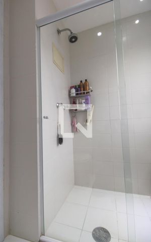 Apartamento à venda com 132m², 3 quartos e 2 vagasBanheiro da Suíte