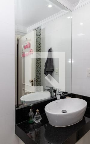 Apartamento à venda com 165m², 3 quartos e 3 vagasBanheiro da Suíte 2